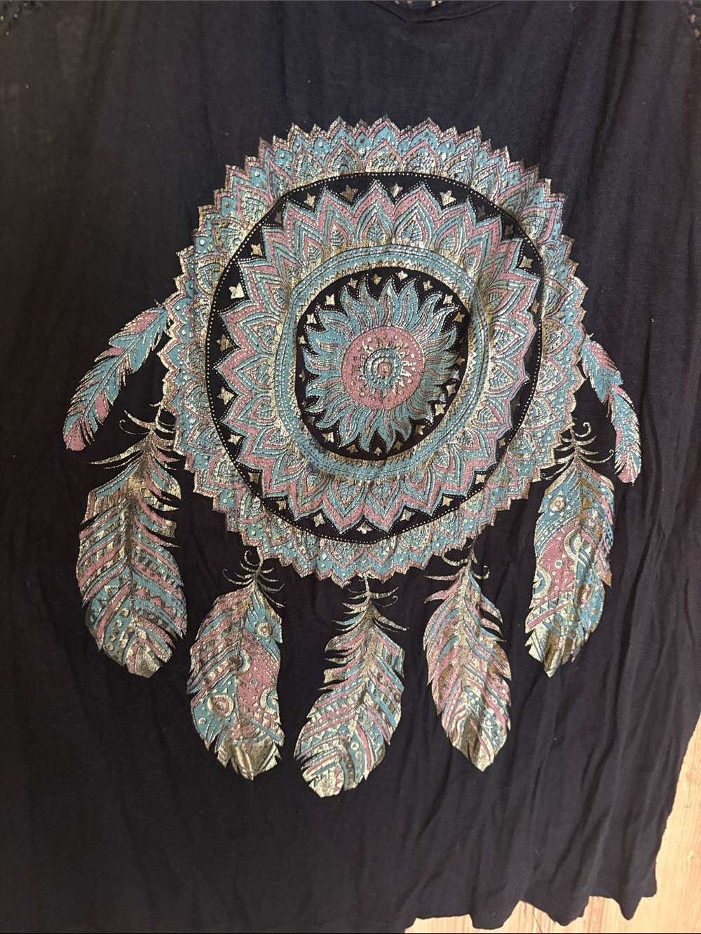 Annabelle Black Sleeveless Tank with Metallic Dreamcatcher size L - Picture 8 of 8
